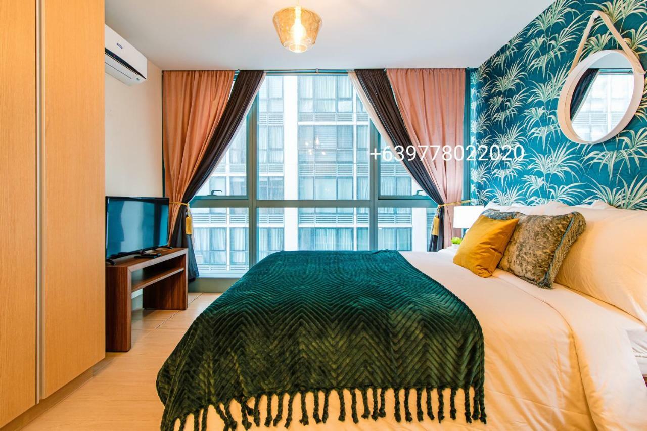 One Uptown Residence Bgc Pateros Esterno foto